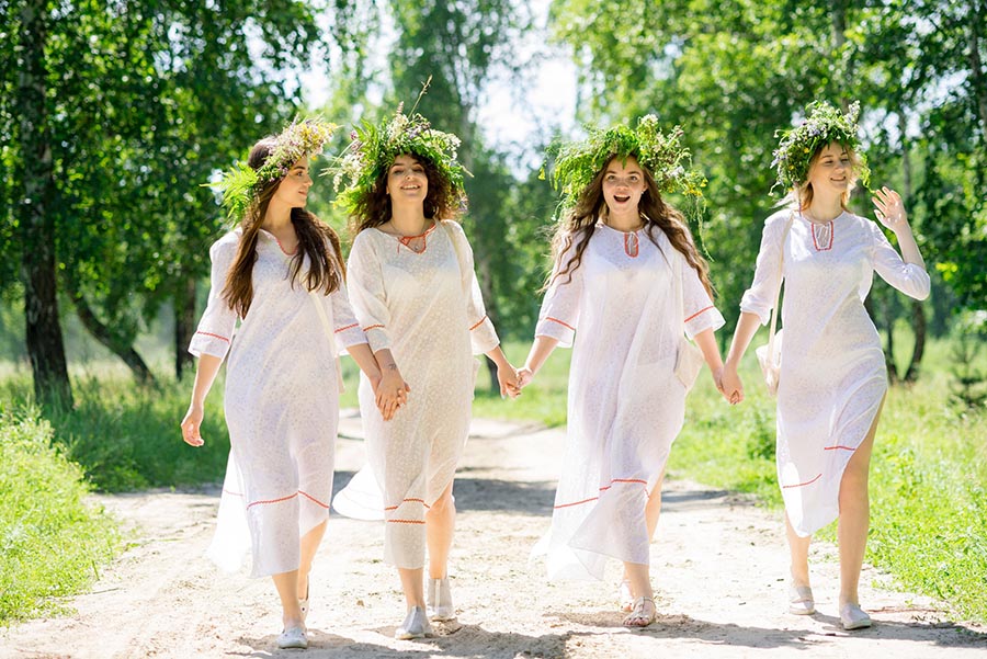 Slavic girls in Suqiang